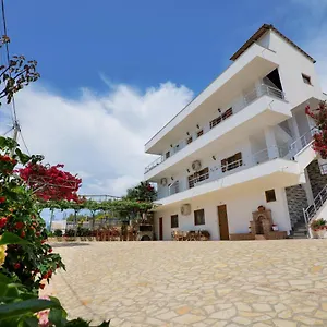 Genci Hotel apartamentowy Ksamil
