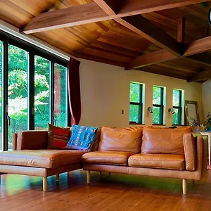villa-gokurakuji-house.kanagawa-hotels.com/