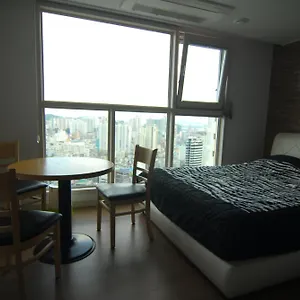 Dynamic , Busan Corea del Sud