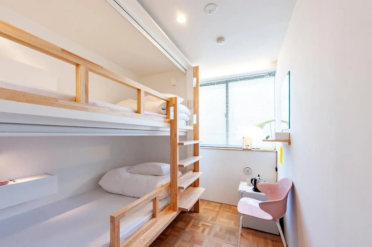 Plat Hostel Keikyu Haneda Home Tokio