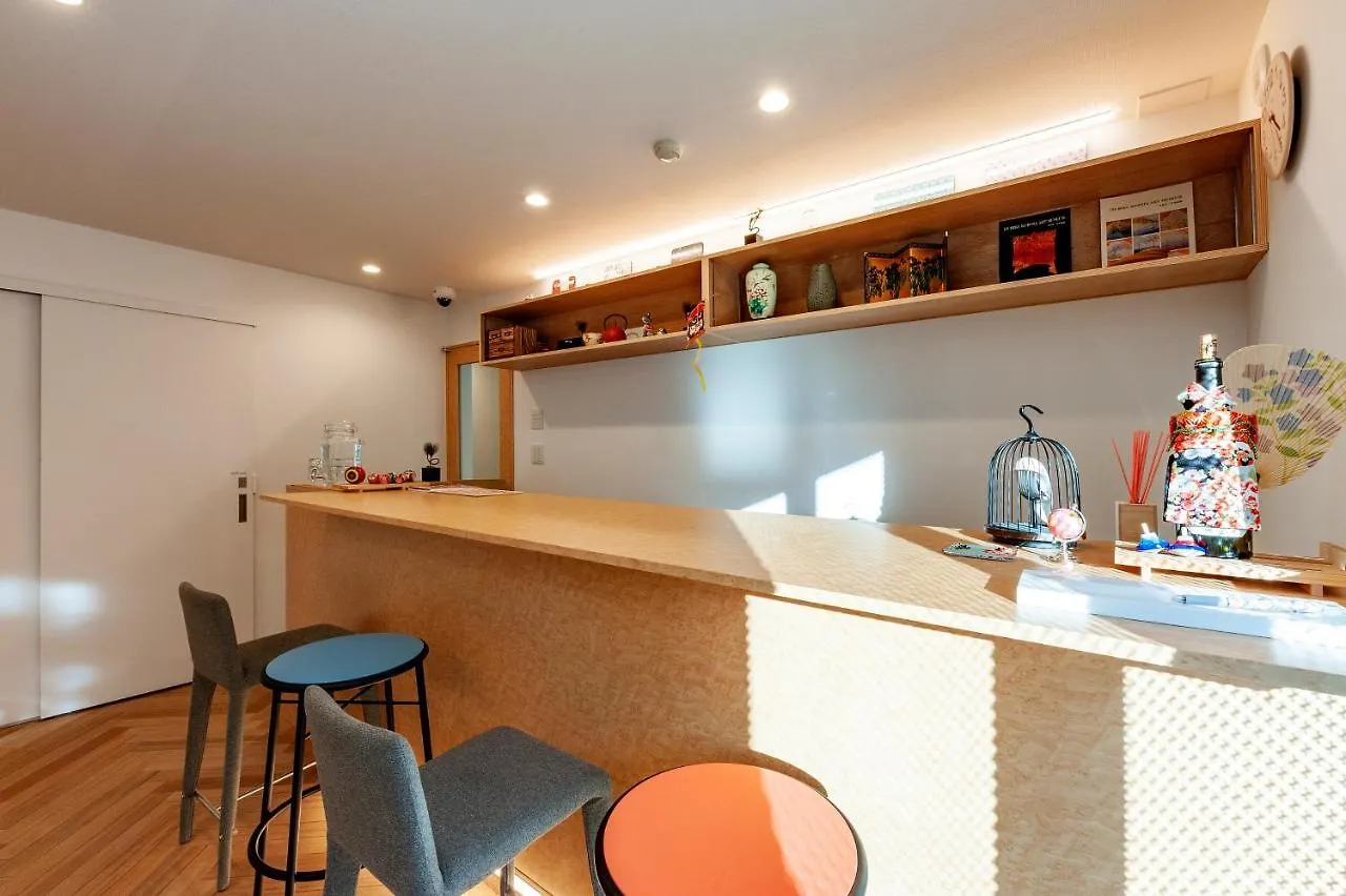 Plat Hostel Keikyu Haneda Home Tokio