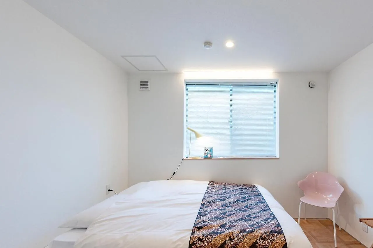Plat Hostel Keikyu Haneda Home Tokyo