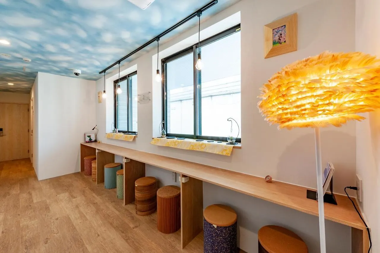 Plat Hostel Keikyu Haneda Home Tokyo 0*,